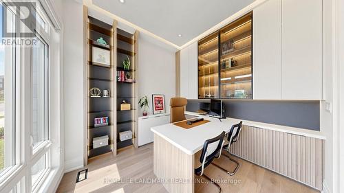 44 David Dunlap Boulevard, Richmond Hill, ON - Indoor Photo Showing Office