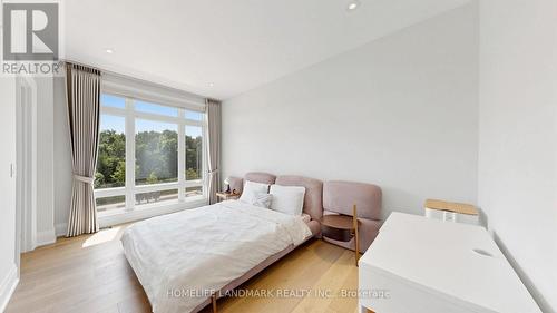 44 David Dunlap Boulevard, Richmond Hill, ON - Indoor Photo Showing Bedroom
