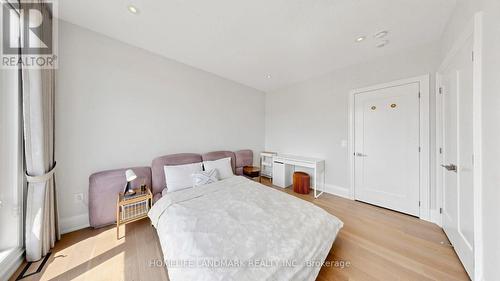 44 David Dunlap Boulevard, Richmond Hill, ON - Indoor