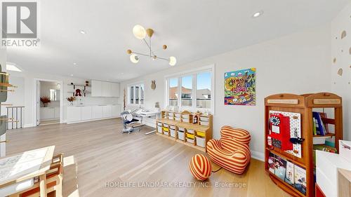 44 David Dunlap Boulevard, Richmond Hill, ON - Indoor