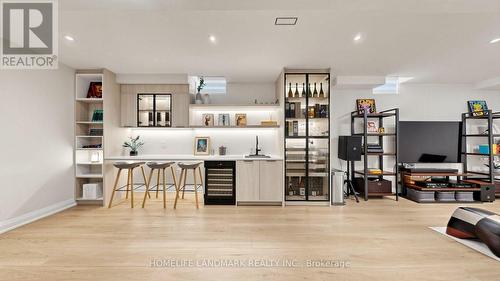 44 David Dunlap Boulevard, Richmond Hill, ON - Indoor