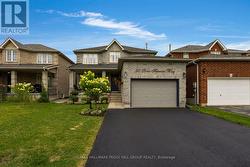 50 LIVIA HERMAN WAY Barrie, ON L4M 6X1
