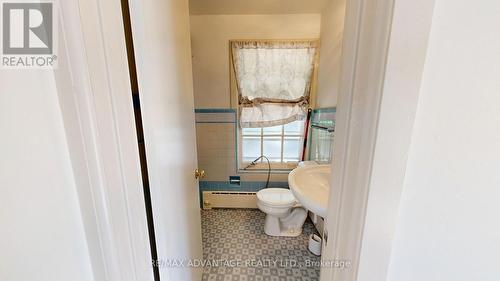 4 Farley Place, St. Thomas, ON - Indoor Photo Showing Bathroom