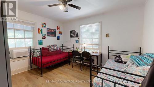 4 Farley Place, St. Thomas, ON - Indoor Photo Showing Bedroom