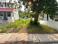 1760 1760 Toronto STREET Regina, SK S4P 1M4