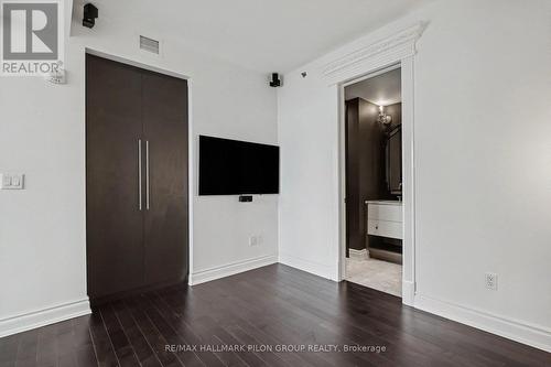 1512 - 300 Lisgar Street, Ottawa, ON - Indoor Photo Showing Other Room