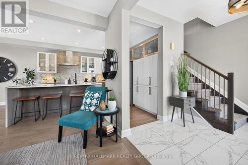 595 Decoeur Drive, Ottawa, ON - Indoor Photo Showing Other Room