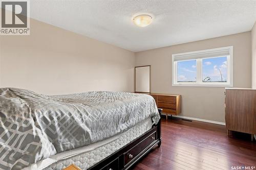 Roberts Riverfront Acreage, South Saskatchewan River, SK - Indoor Photo Showing Bedroom