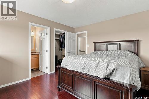 Roberts Riverfront Acreage, South Saskatchewan River, SK - Indoor Photo Showing Bedroom