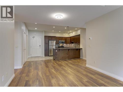 3842 Old Okanagan Highway Unit# 4205, West Kelowna, BC - Indoor Photo Showing Kitchen