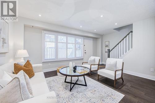 87 Crab Apple Way, Toronto, ON - Indoor Photo Showing Living Room