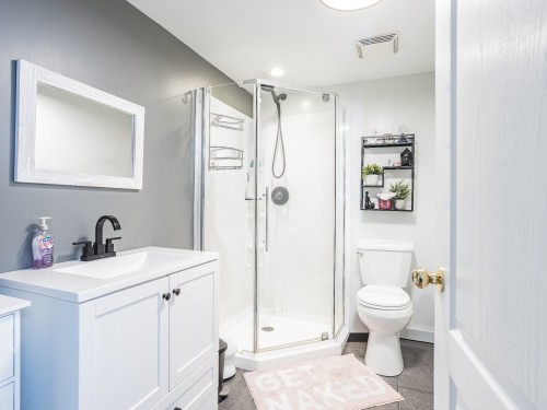Salle de bains - 79 Rue Huneault, Pincourt, QC - Indoor Photo Showing Bathroom