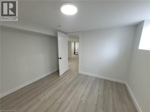 132 East 31St Street, Hamilton, ON - Indoor Photo Showing Other Room