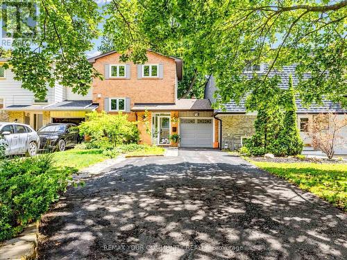 75 ST. ANDREWS COURT  Aurora, ON L4G 3B2