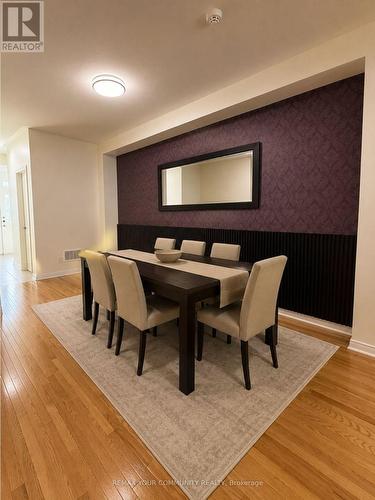 20 Overlander Way, Vaughan, ON - Indoor Photo Showing Dining Room
