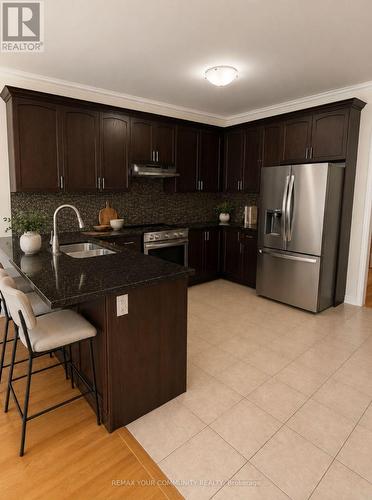 20 Overlander Way, Vaughan, ON - Indoor Photo Showing Kitchen
