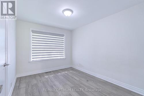 1747 Coram Crescent, Mississauga, ON - Indoor Photo Showing Other Room