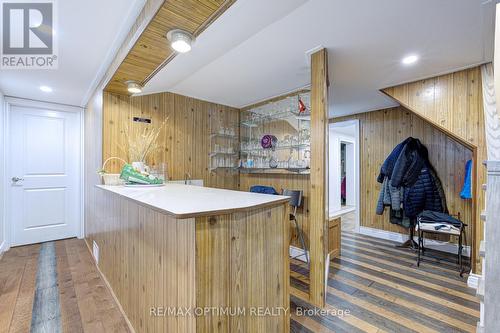 1747 Coram Crescent, Mississauga, ON - Indoor Photo Showing Other Room