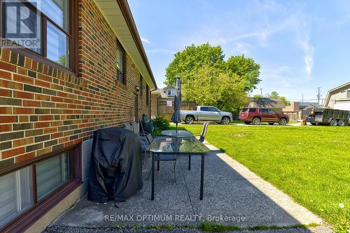 1747 Coram Crescent, Mississauga, ON - Outdoor