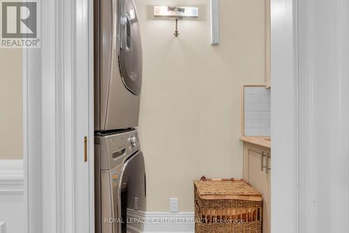 3650 Baird Court, Mississauga, ON - Indoor Photo Showing Laundry Room