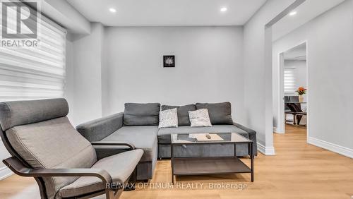 362 Kingsbridge Garden Circle, Mississauga, ON - Indoor