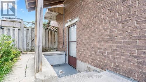 362 Kingsbridge Garden Circle, Mississauga, ON - Outdoor With Exterior
