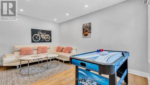 362 Kingsbridge Garden Circle, Mississauga, ON - Indoor