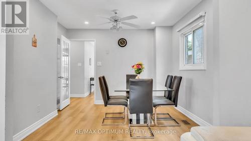 362 Kingsbridge Garden Circle, Mississauga, ON - Indoor Photo Showing Dining Room
