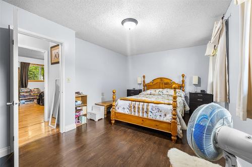 285 Tadanac Boulevard, Kimberley, BC - Indoor Photo Showing Bedroom