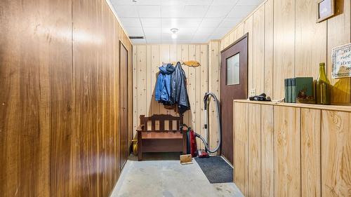 285 Tadanac Boulevard, Kimberley, BC - Indoor Photo Showing Other Room