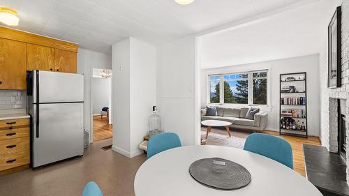111 5Th Avenue, Kimberley, BC - Indoor