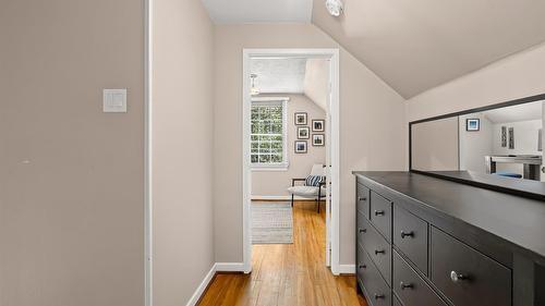 111 5Th Avenue, Kimberley, BC - Indoor
