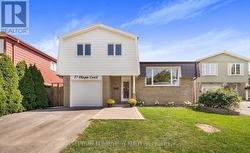 17 CHOPIN COURT Whitby, ON L1N 6C5