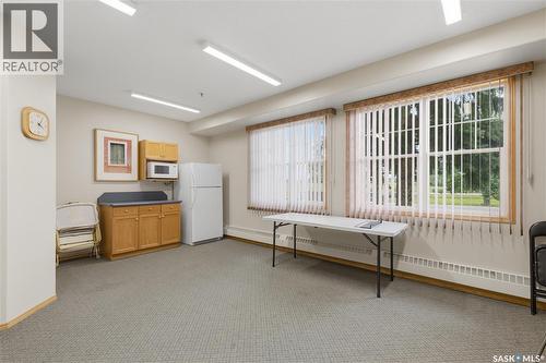 205 100 5Th Avenue, Regina Beach, SK - Indoor