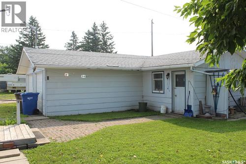 101 Cairns Avenue W, Melfort, SK - Outdoor