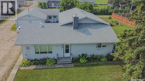 101 Cairns Avenue W, Melfort, SK - Outdoor