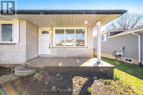 680 Raglan Street, Minto (Palmerston), ON - Outdoor With Deck Patio Veranda