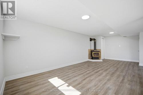 680 Raglan Street, Minto (Palmerston), ON - Indoor