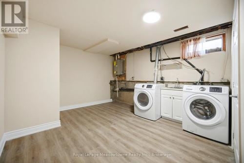 680 Raglan Street, Minto (Palmerston), ON - Indoor Photo Showing Laundry Room