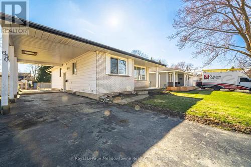 680 Raglan Street, Minto (Palmerston), ON - Outdoor With Deck Patio Veranda