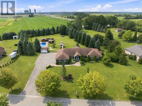 11 STEEPLEVIEW COURT  Oshawa, ON L1H 0S6