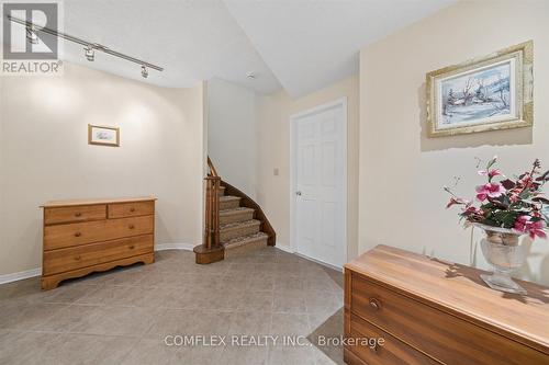 1150 Raglan Road E, Oshawa, ON - Indoor Photo Showing Other Room