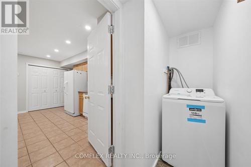 1150 Raglan Road E, Oshawa, ON - Indoor Photo Showing Laundry Room