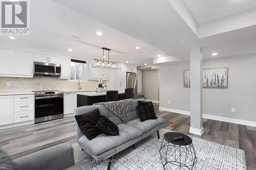 993 Dragonfly Avenue, Pickering, ON - Indoor