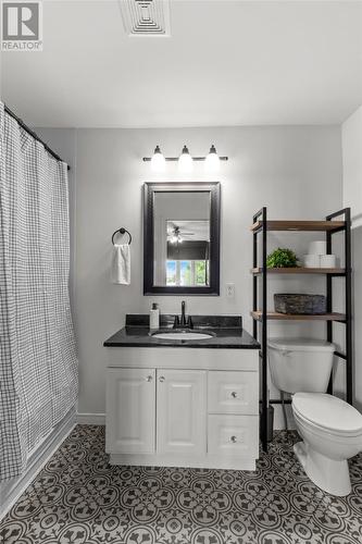 6 Willow Drive, Paradise, NL - Indoor Photo Showing Bathroom