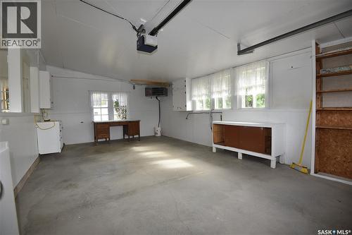 207 Pine Avenue, Nipawin, SK - Indoor Photo Showing Garage