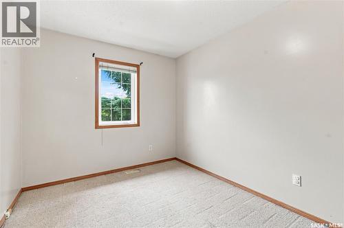 2 110 Keevil Crescent, Saskatoon, SK - Indoor Photo Showing Other Room