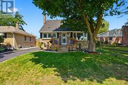 28 TWEEDSMUIR AVENUE  London East (East O), ON N5W 1K5