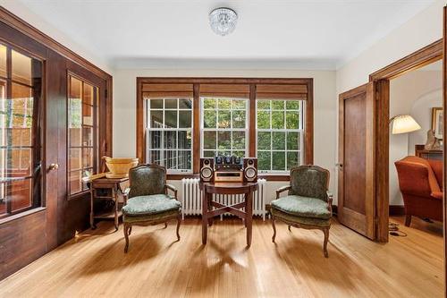 100 Waterloo St, Winnipeg, MB - Indoor