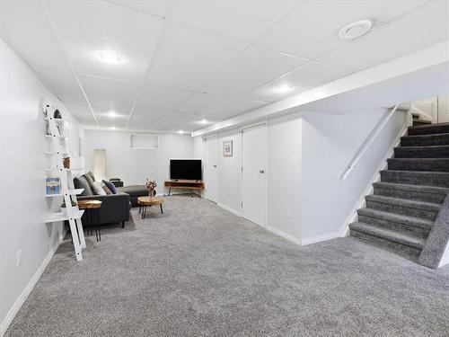 231 Wavell Ave, Winnipeg, MB - Indoor